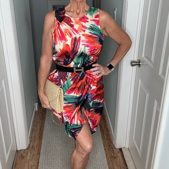 Ann Taylor Sheath Peplum Dress Abstract Vibrant Print Sleeveless Pin Tuck Detail - Picture 16 of 16